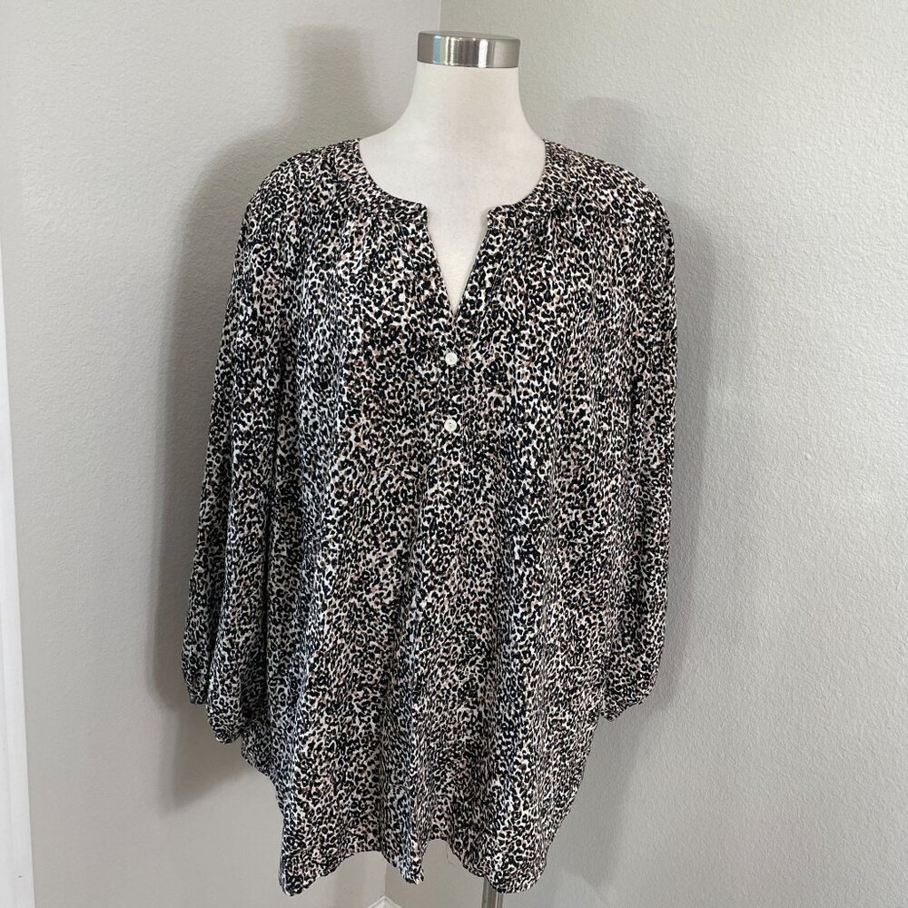 Old Navy Plus 3X Leopard Animal Print Blouse Rayon Tunic Top Long Sleeve